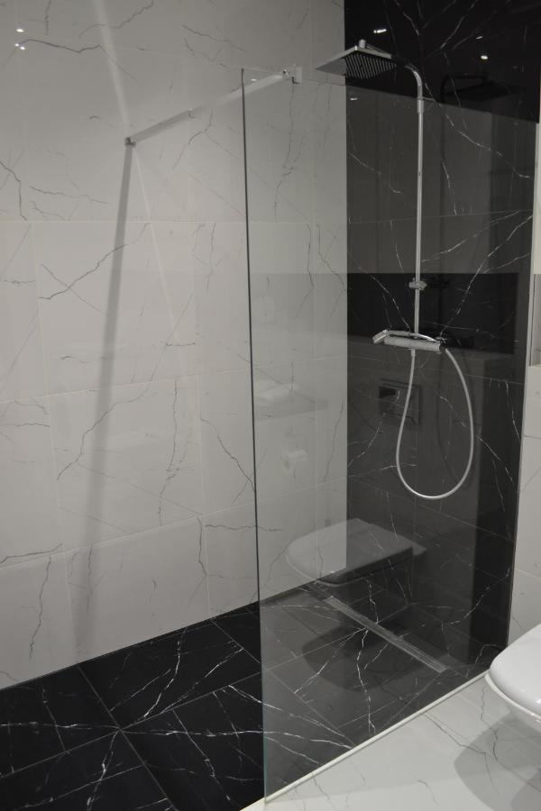 Exclusive Loft Tymienieckiego Street Apartment Lodz  Luaran gambar